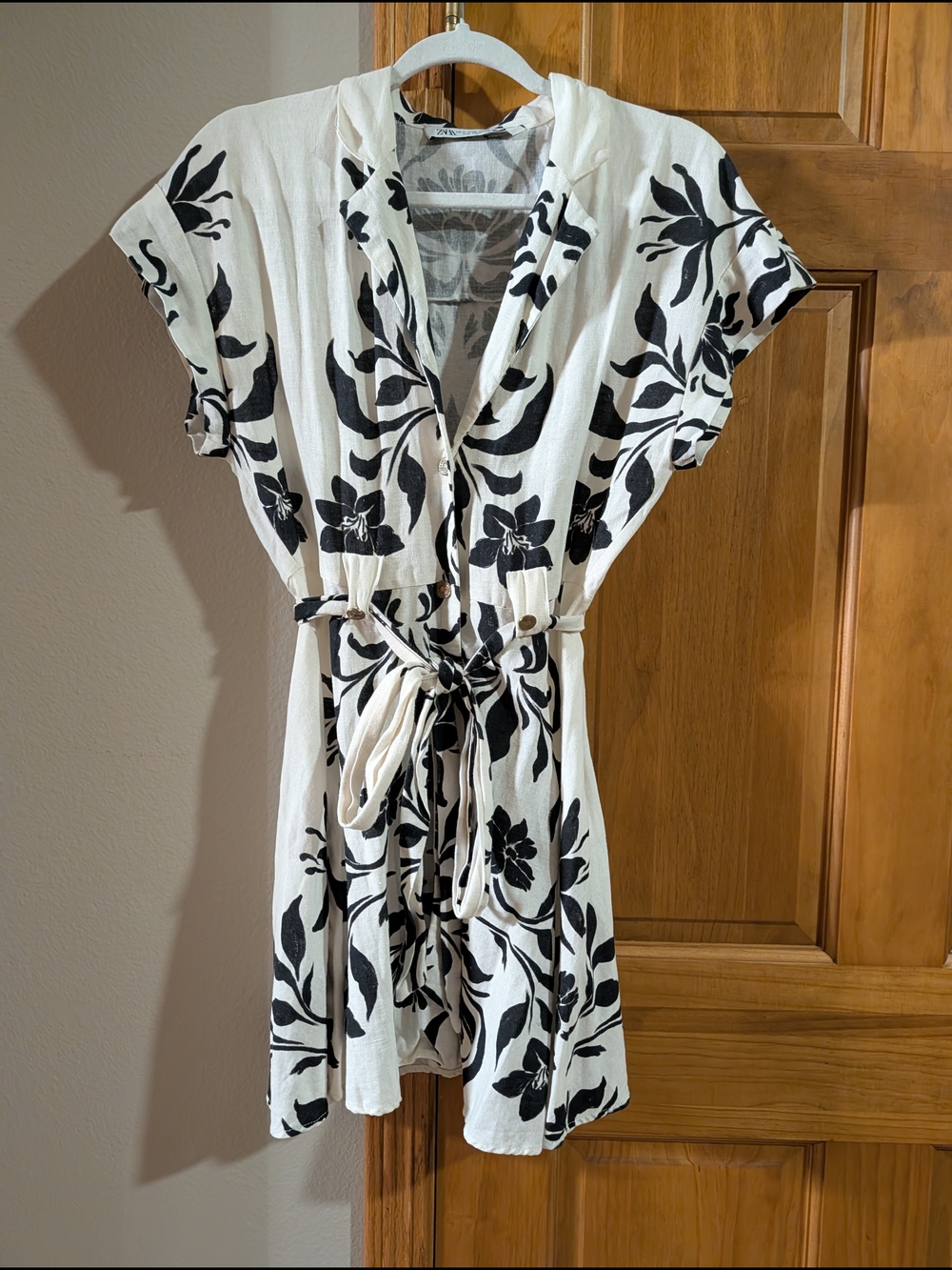 Zara Black and White Floral Tie-Waist Dress Linen And Viscose